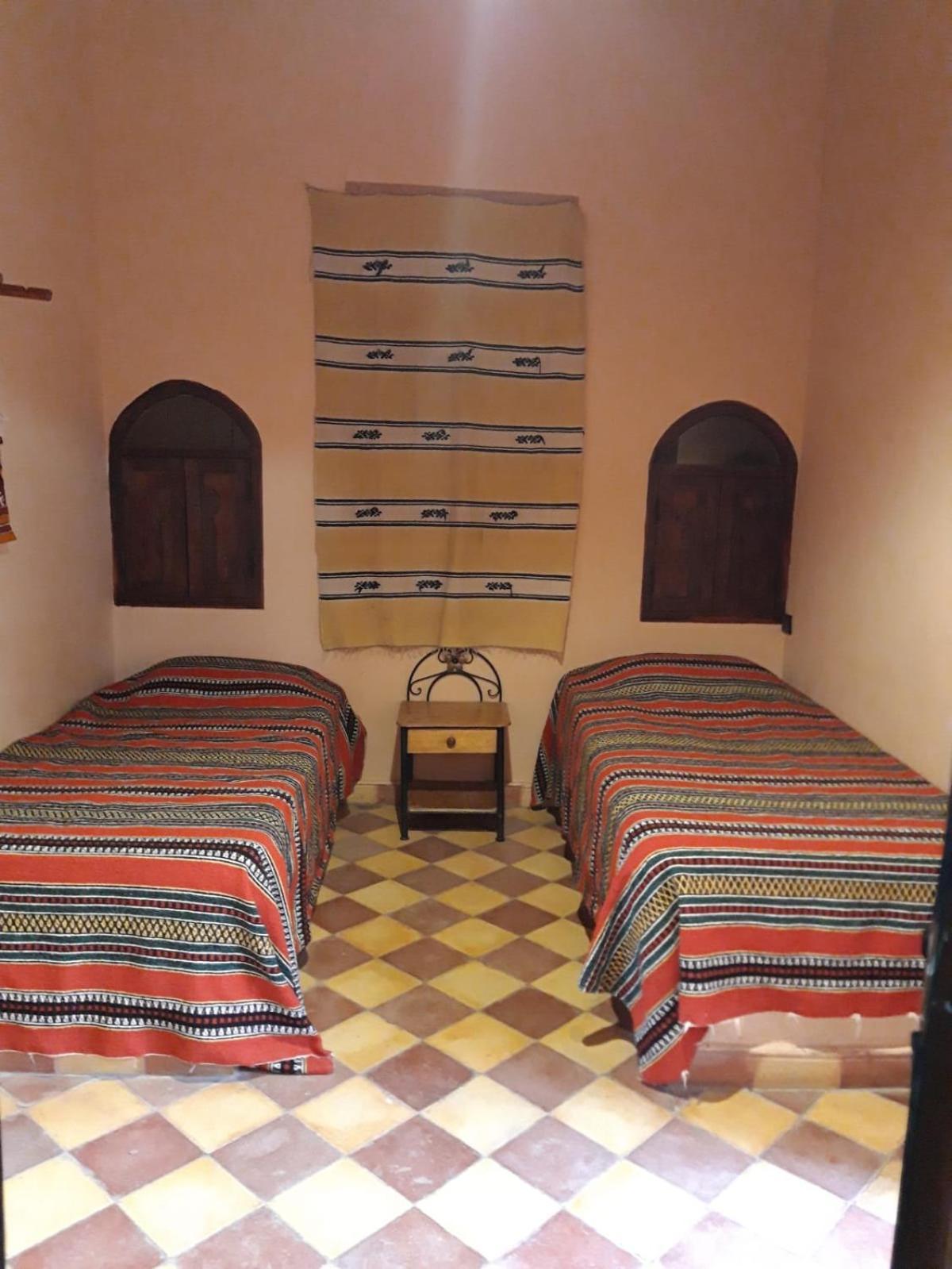 Auberge Famille Benmoro Skoura Exteriör bild