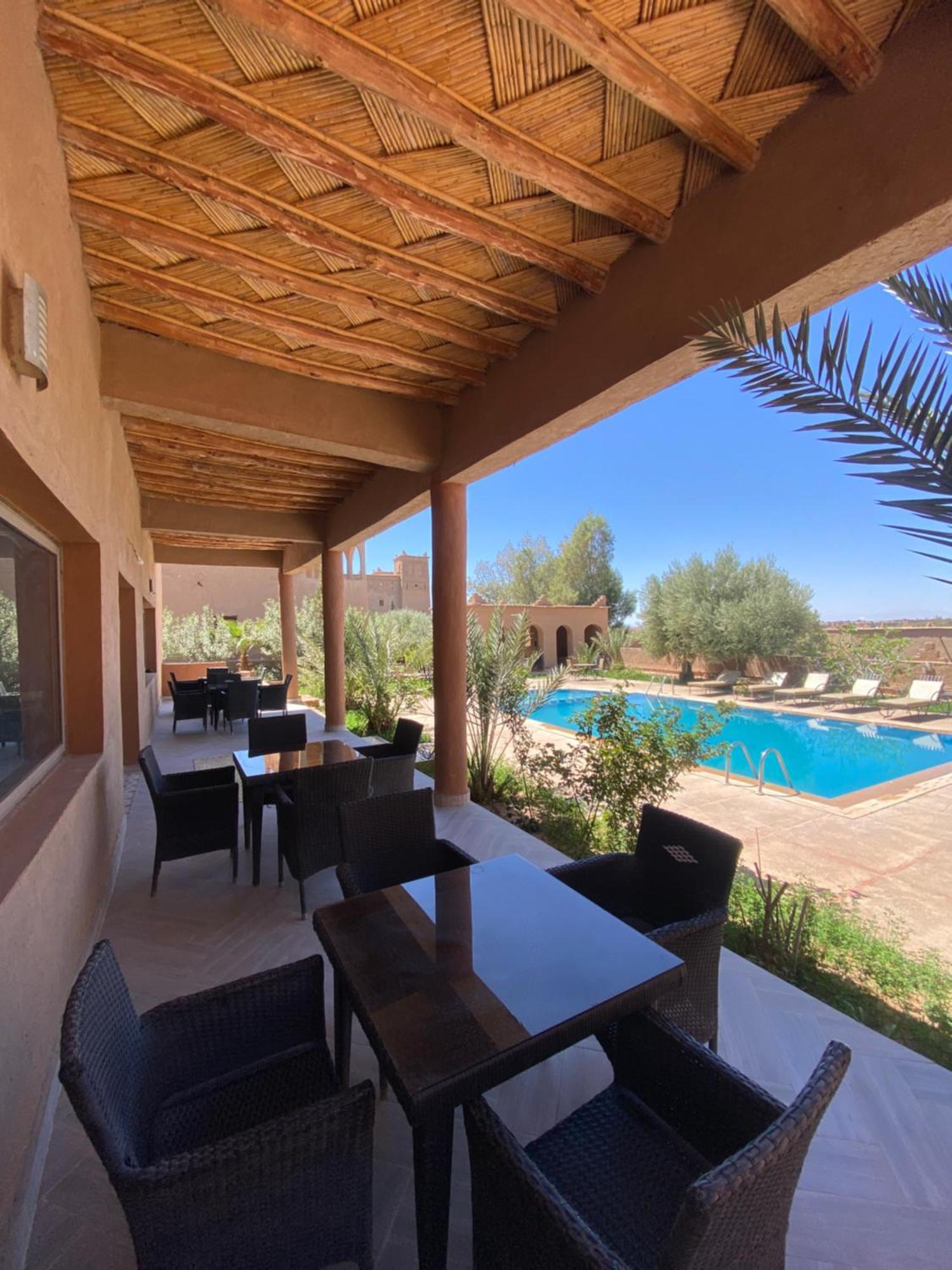 Auberge Famille Benmoro Skoura Exteriör bild